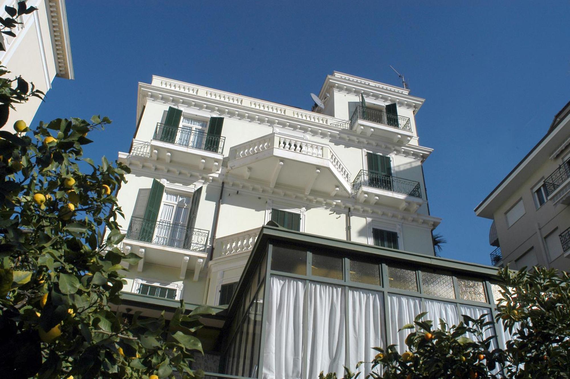 Villa Virginia Bordighera Eksteriør bilde
